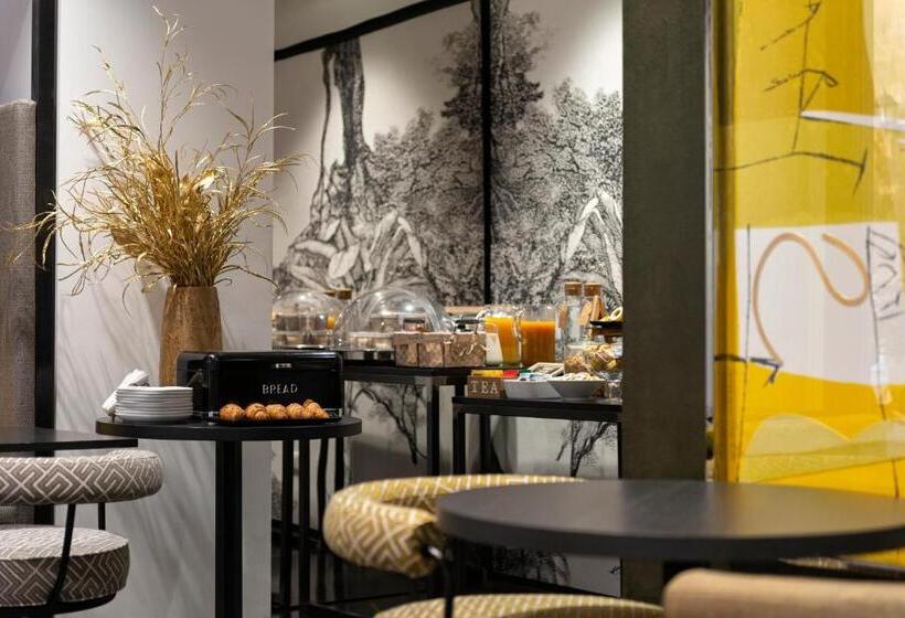 בית מלון כפרי Coronari Palace