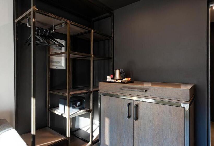 בית מלון כפרי Coronari Palace