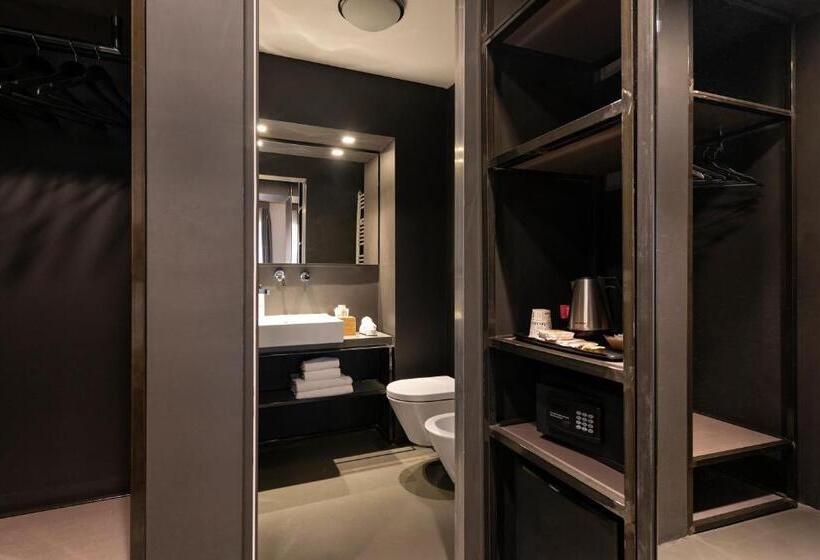 בית מלון כפרי Coronari Palace