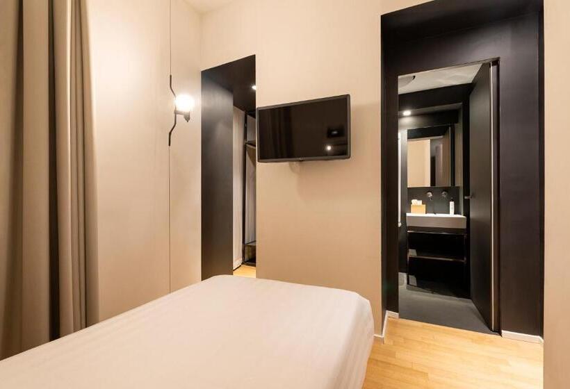 בית מלון כפרי Coronari Palace