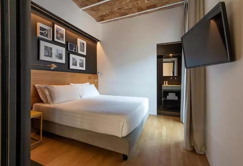 ホテル Coronari Palace