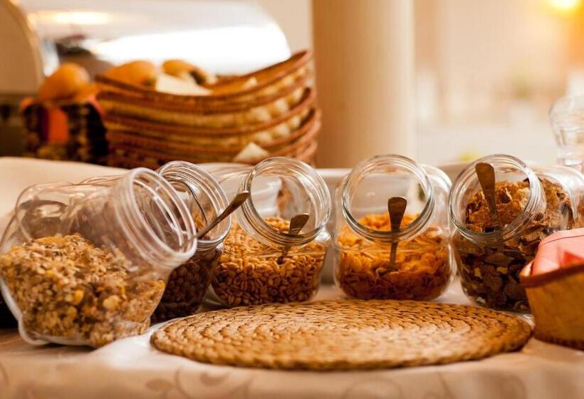 فندق Duet Centrum