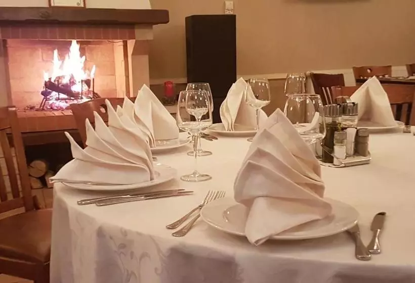 Отель Garden Club