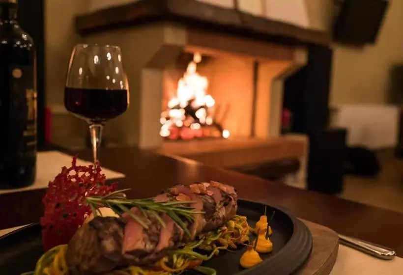 Отель Garden Club