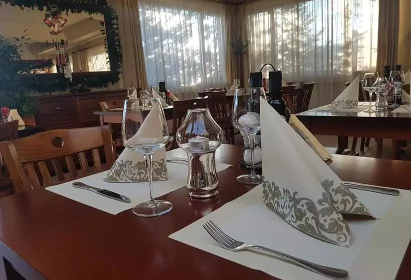 Отель Garden Club