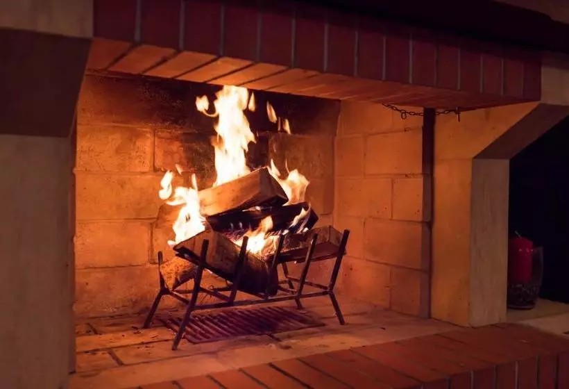 Отель Garden Club