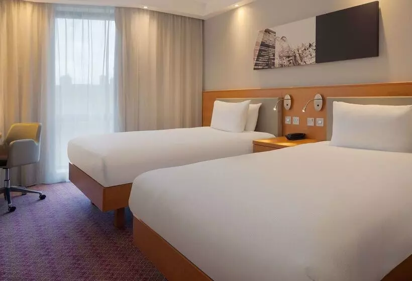 Hotel Hampton By Hilton London Waterloo