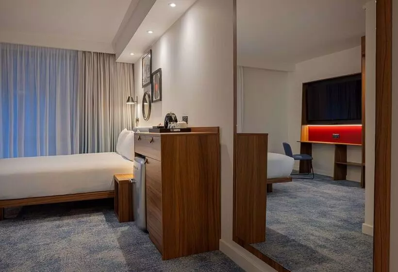 Hotel Hampton By Hilton London Waterloo