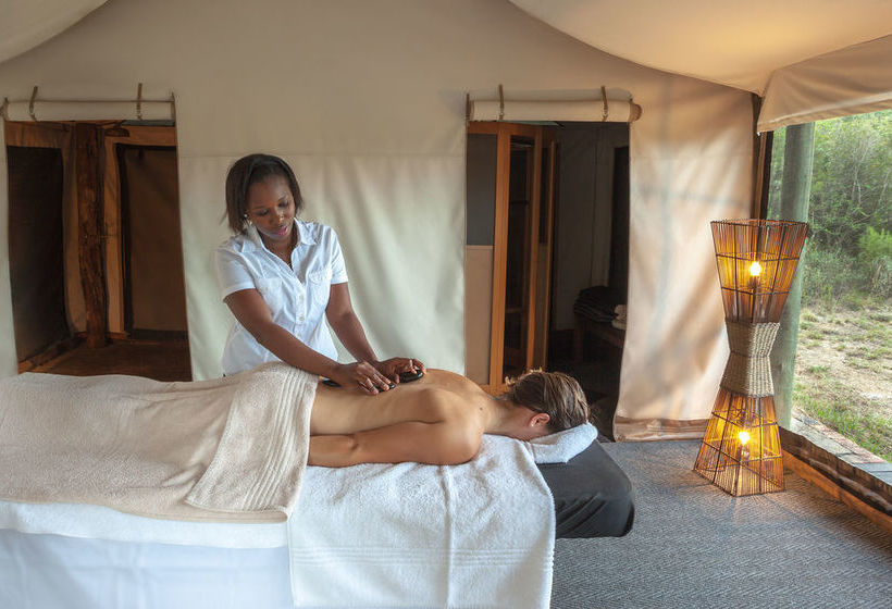 בית מלון כפרי Kichaka Lodge