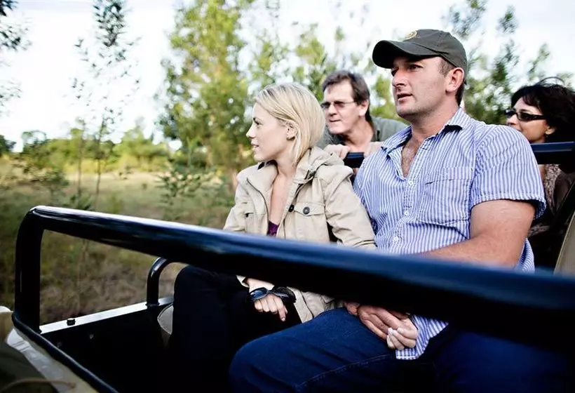 ホテル Kichaka Luxury Game Lodge