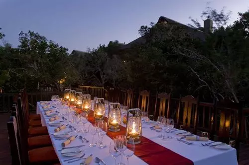 ホテル Kichaka Luxury Game Lodge