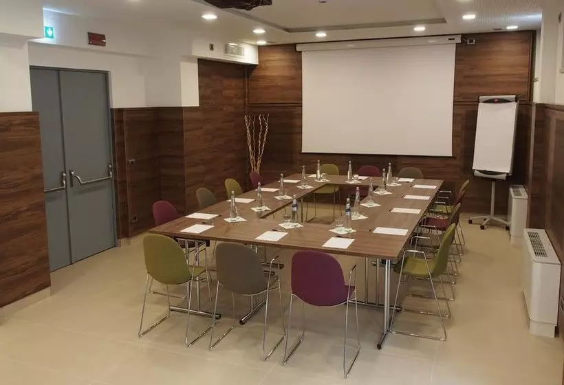 Hotelli Kolping  Casa Domitilla