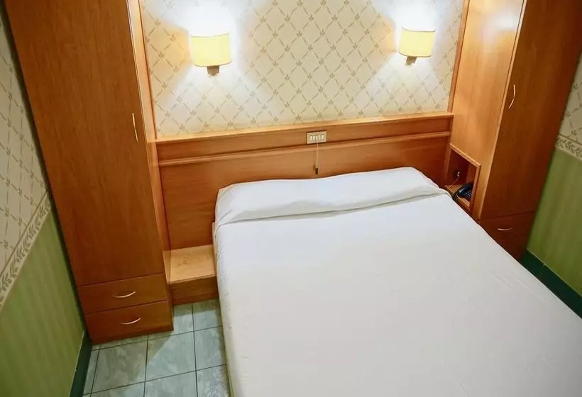 Hotelli Kolping  Casa Domitilla