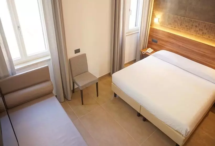 Hotelli Kolping  Casa Domitilla