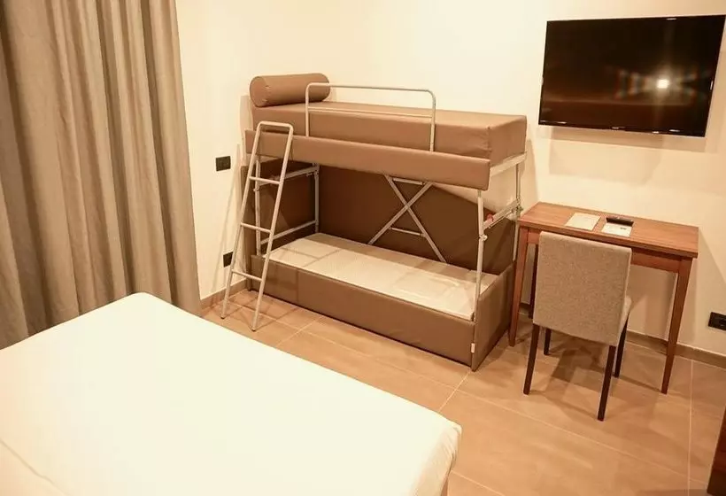 Hotelli Kolping  Casa Domitilla