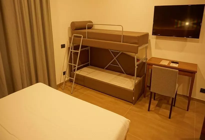 Hotelli Kolping  Casa Domitilla