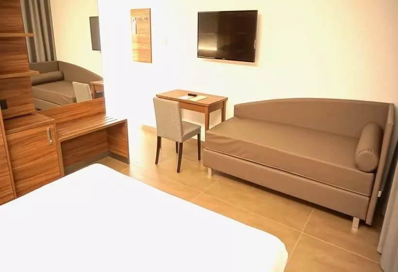 Hotelli Kolping  Casa Domitilla