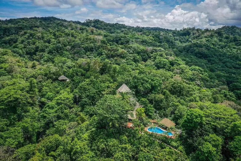 هتل Lapa Rios Lodge By Böëna
