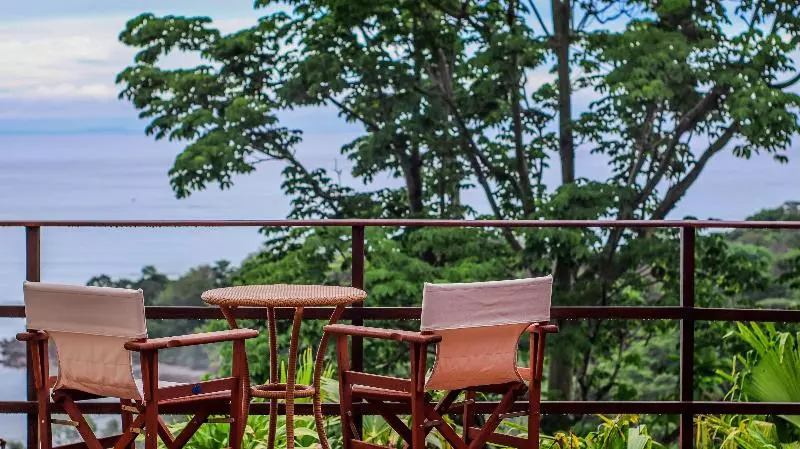 هتل Lapa Rios Lodge By Böëna