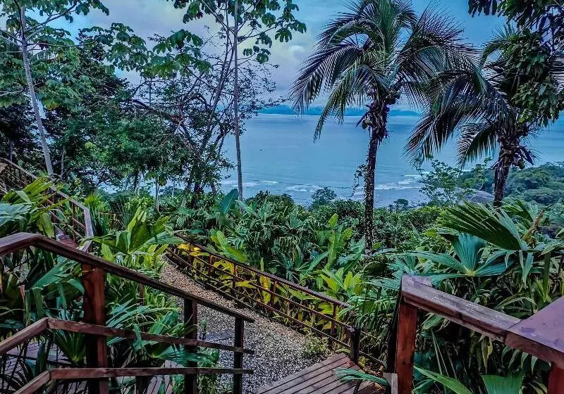 هتل Lapa Rios Lodge By Böëna
