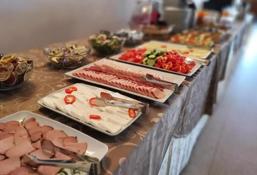 בית מלון כפרי Monterai Resort