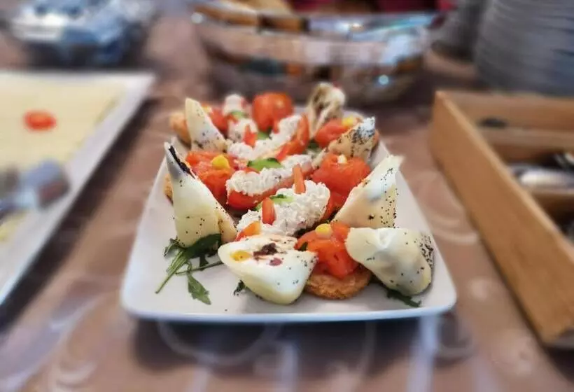 בית מלון כפרי Monterai Resort