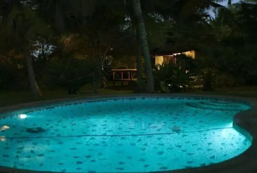 هتل Palmeiras Lodge