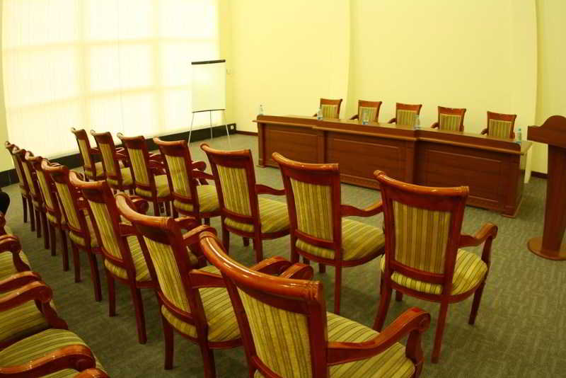 בית מלון כפרי Regal Palace Samarkand