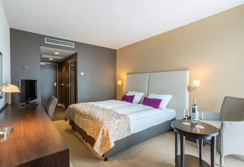 Rilano 24/7 Hotel München