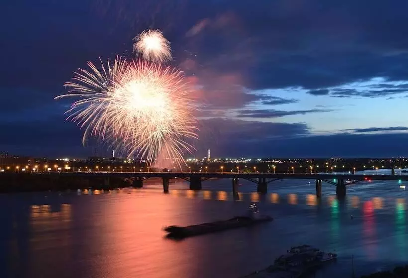 ホテル River Park