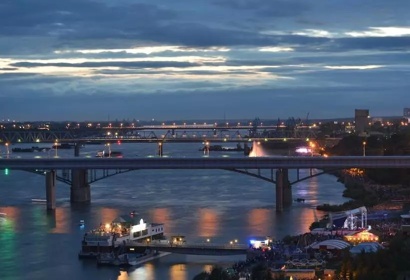 ホテル River Park