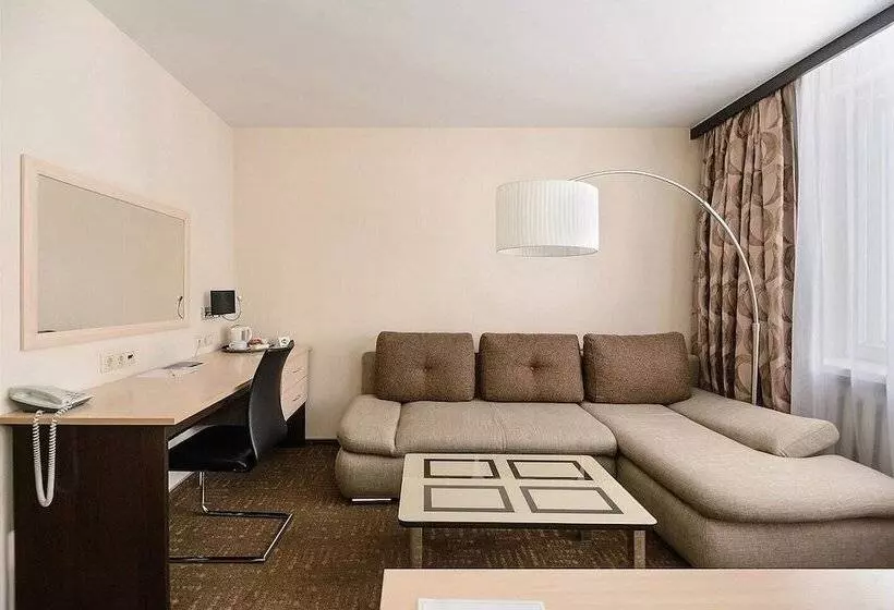 ホテル River Park