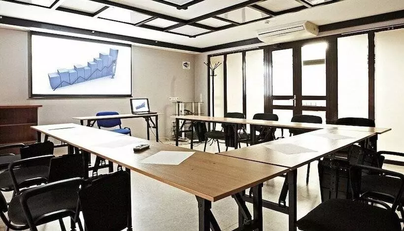 ホテル River Park