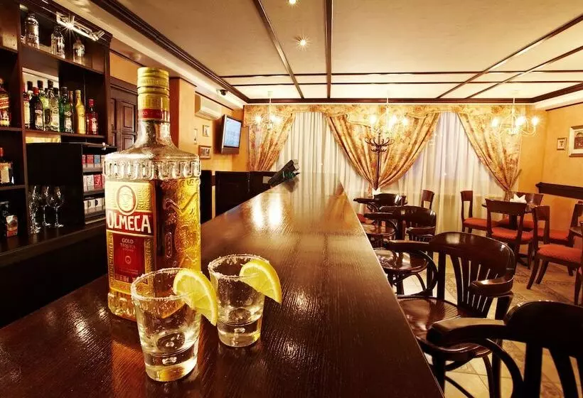 ホテル River Park