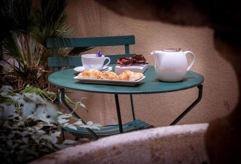 هتل Hôtel 85 Saint Honore