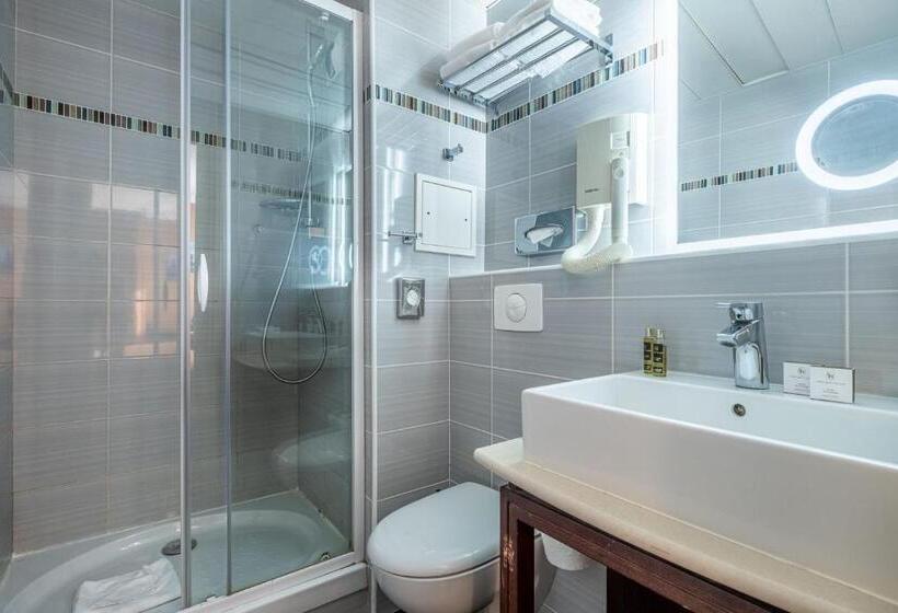 هتل Hôtel 85 Saint Honore