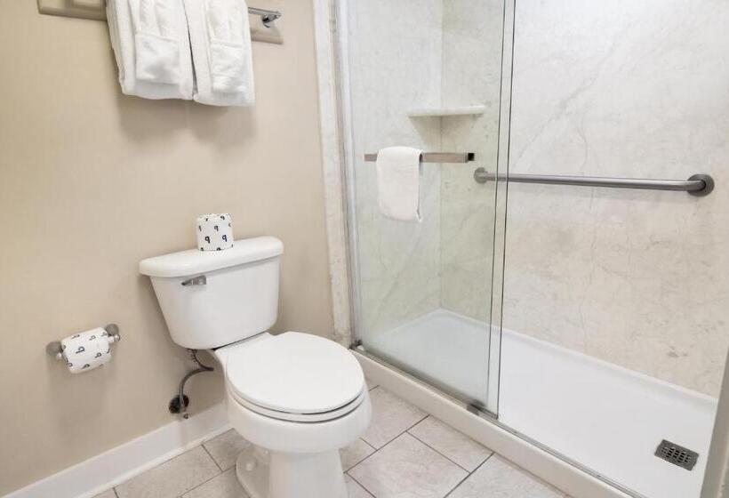 호텔 Oceanfront Litchfield Inn