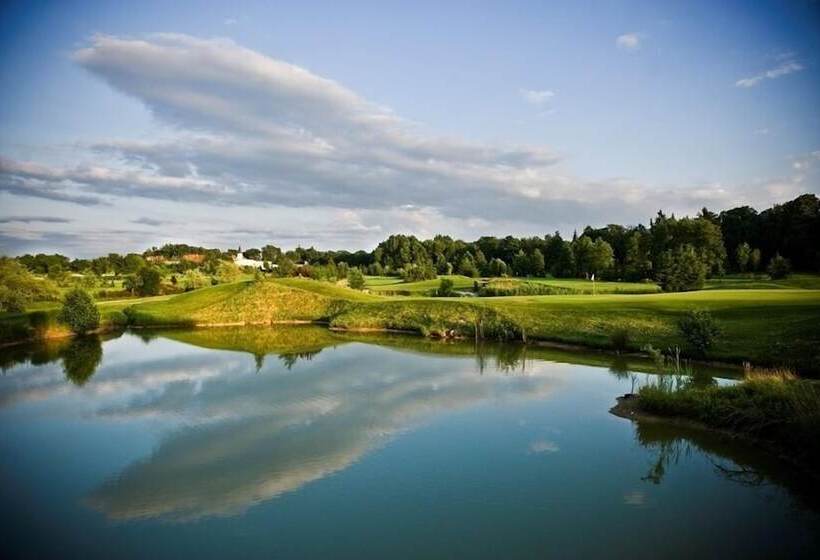 Pałac Brzeźno Spa & Golf