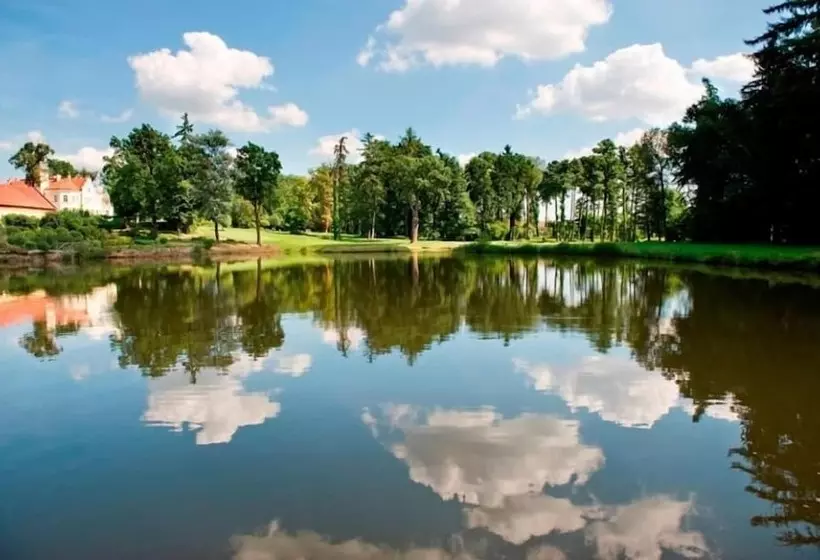 Pałac Brzeźno Spa & Golf