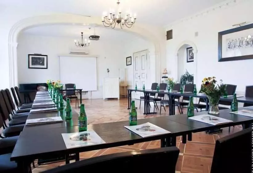 Pałac Brzeźno Spa & Golf