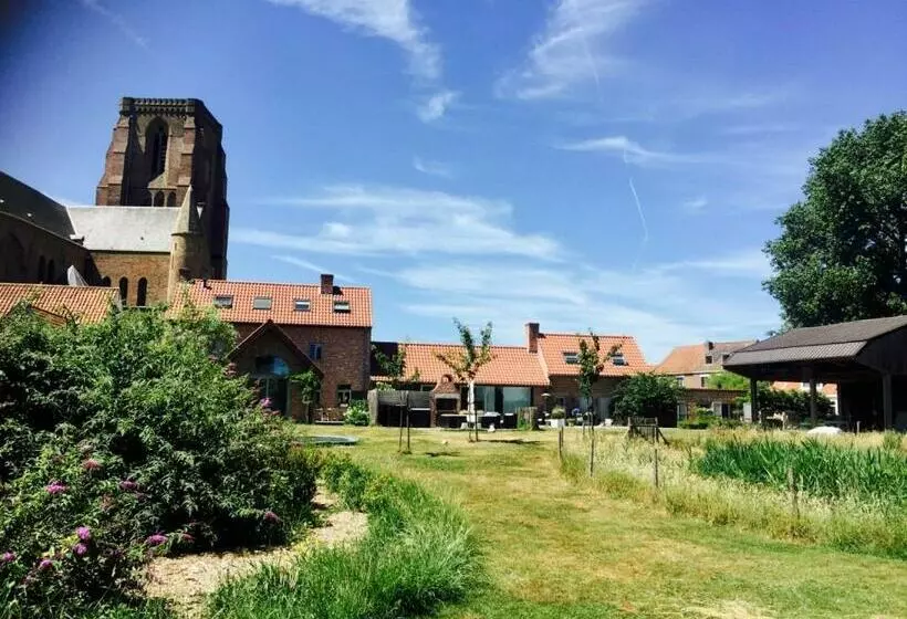 B&b Lisdodde