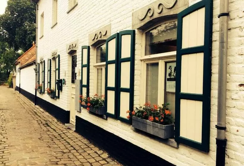 B&b Lisdodde