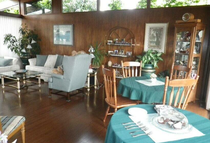 Beach Estates Inn Bed And Breakfast