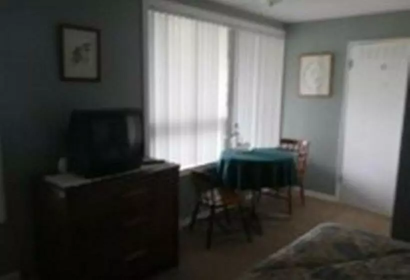 Beach Estates Inn Bed And Breakfast