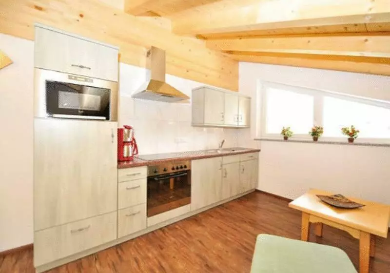 ペンション Gästehaus Kastenhof