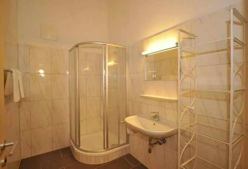 ペンション Gästehaus Kastenhof