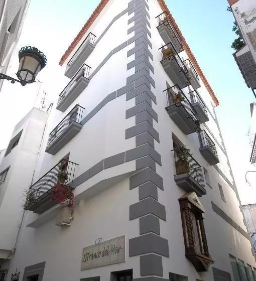 Apartamentos El Tranco Del Mar