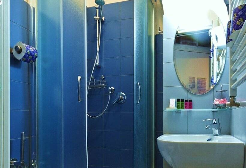 Nocleg ze śniadaniem Dream Station