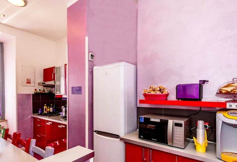 Nocleg ze śniadaniem Dream Station