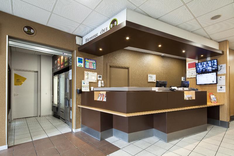 B&b Hotel Paris Porte De La Villette